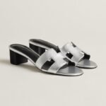 Oasis Sandal
Color Gris argenté