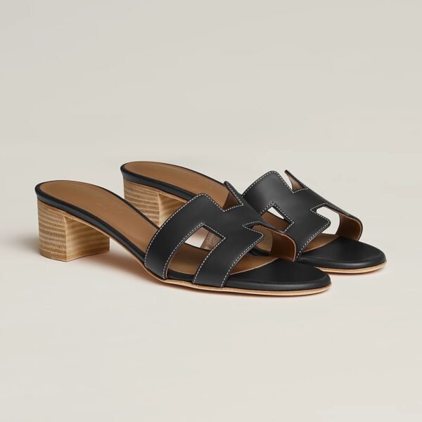 Oasis Sandal